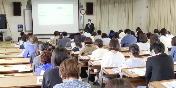 保護者対象進路講演会